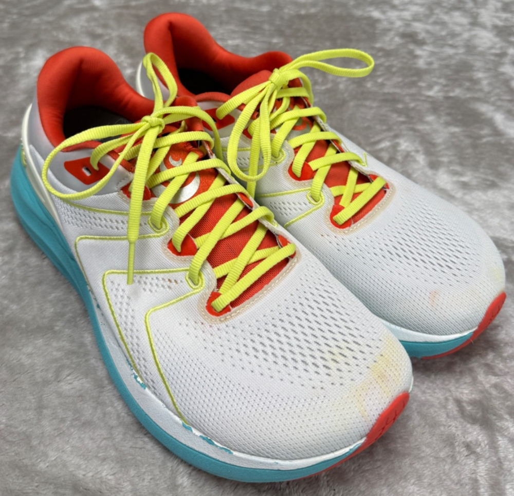 Topo Athletic White Blue Yellow Phantom 2 Running Shoes Sneakers Womens Size 10